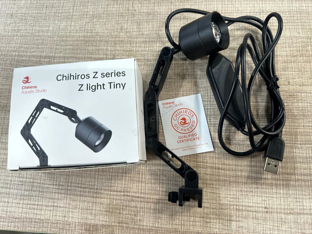 Đèn Led Rọi Chihiros Z Tiny Diving