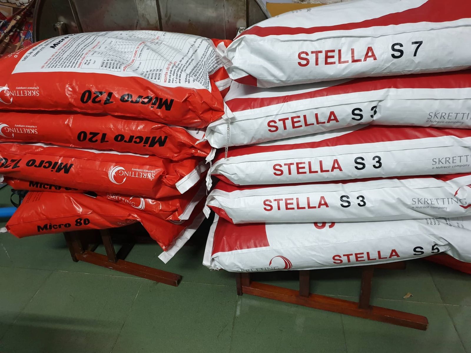 Thức Ăn Cá Cảnh Stella S5 - 500gr